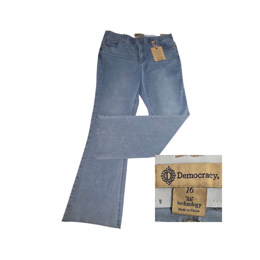 Democracy High Rise Itty Bitty Boot Jeans 16 Booty Lift Mold Hold Ab Technology